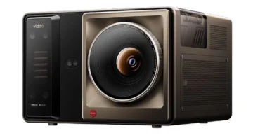 هايسنس تعزز سوق أجهزة العرض بجهاز Vidda C5 Borderless Master الليزري الجديد